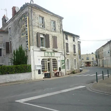 オテル セントラル 3*