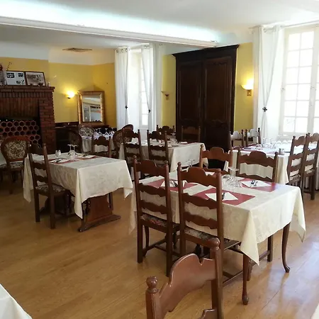 Hotel Central Chaunay