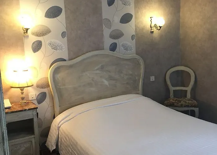 Hotel Central Hotel 3*